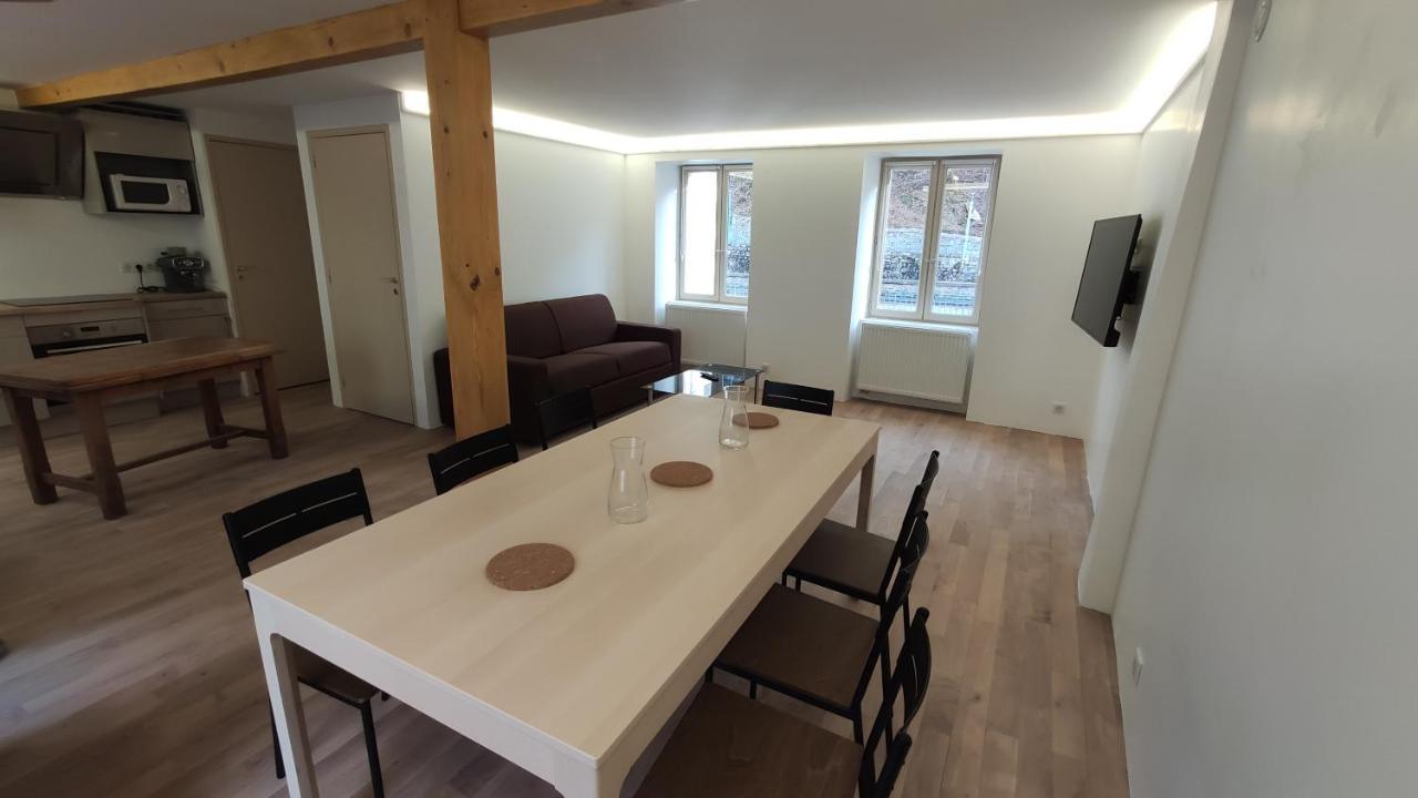 Maison Face A La Dordogne Avec Terrasse La Bourboule Kültér fotó
